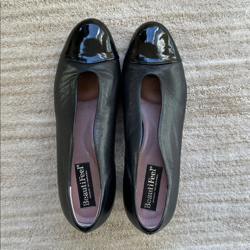 EUC Beautifeel Maya Black Leather/Patent Cap Toe Slip On Pump Heels 38 | 7-7.5